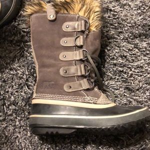 Sorel Joan of Arctic winter boots